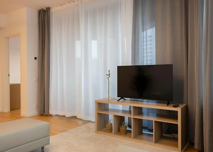 Skau Sky Park Mint By Zaha Hadid 22 Floor 1 Tower Free Parking