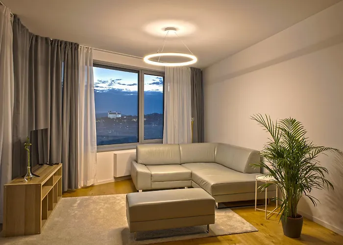 Skau Sky Park Mint By Zaha Hadid 22 Floor 1 Tower Free Parking شقة براتسيلافا