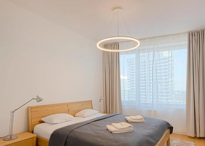 Skau Sky Park Mint By Zaha Hadid 22 Floor 1 Tower Free Parking アパート