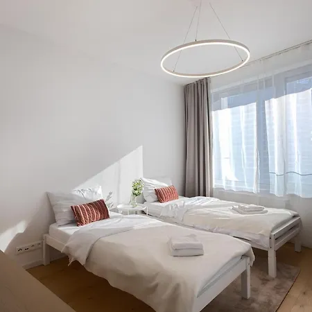 Апартаменти Skau Sky Park Mint By Zaha Hadid 22 Floor 1 Tower Free Parking Братислава