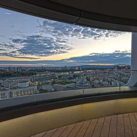 Skau Sky Park Mint By Zaha Hadid 22 Floor 1 Tower Free Parking Братислава